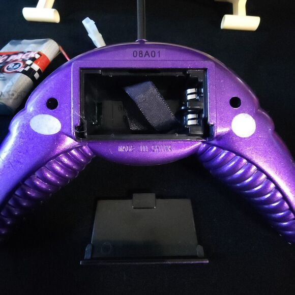 Vintage Radio Shack Radio Remote Control RC Surf Monster 60-4288 w/ Original Box - Picture 8 of 16